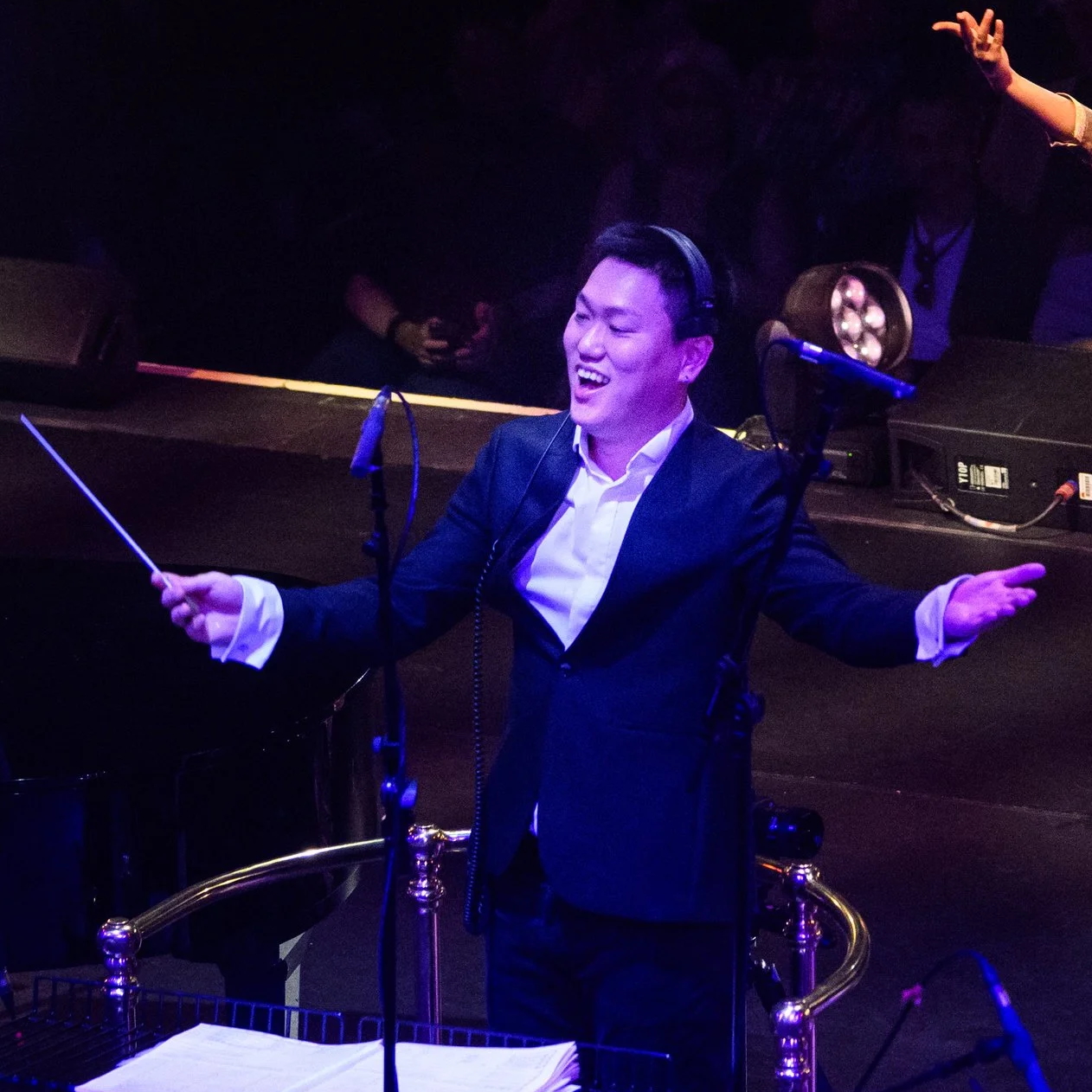 Melvin Tay Conductor